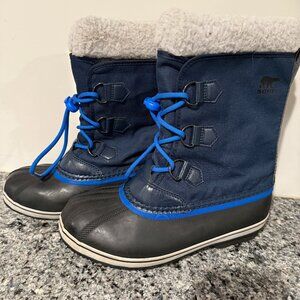 Sorel Kids Winter Boots (size 6)
